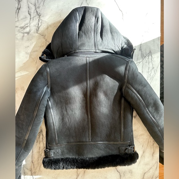 Jane Sheepskin B-3 Bomber Jacket - Picture 11 of 11